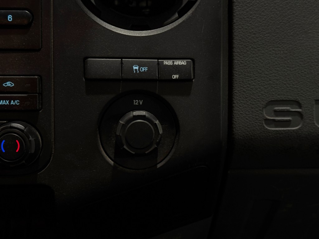 2012 Ford F-250 Image 6