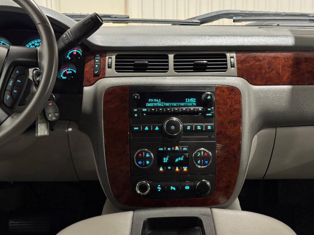 2011 Chevrolet Silverado 1500 Image 19