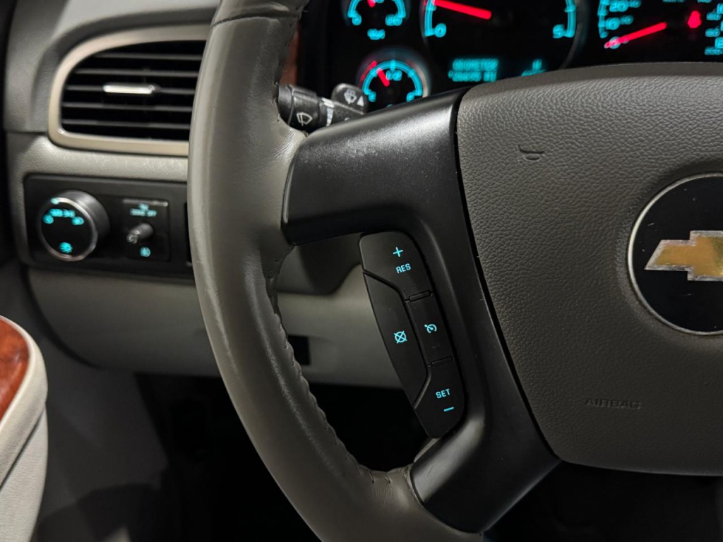 2011 Chevrolet Silverado 1500 Image 20