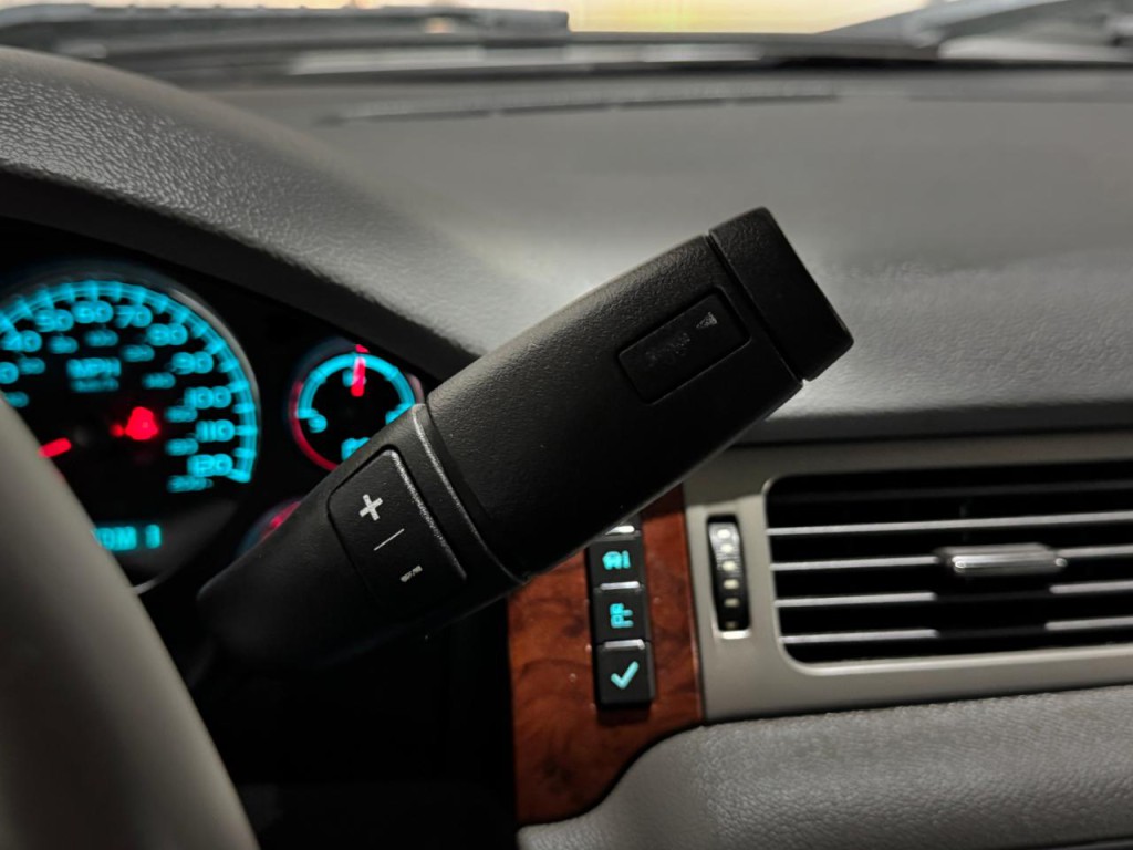 2011 Chevrolet Silverado 1500 Image 23