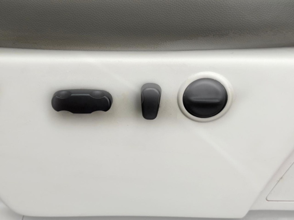 2011 Chevrolet Silverado 1500 Image 33