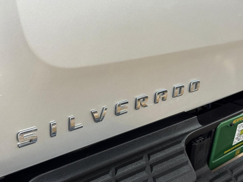 2011 Chevrolet Silverado 1500 Image 36