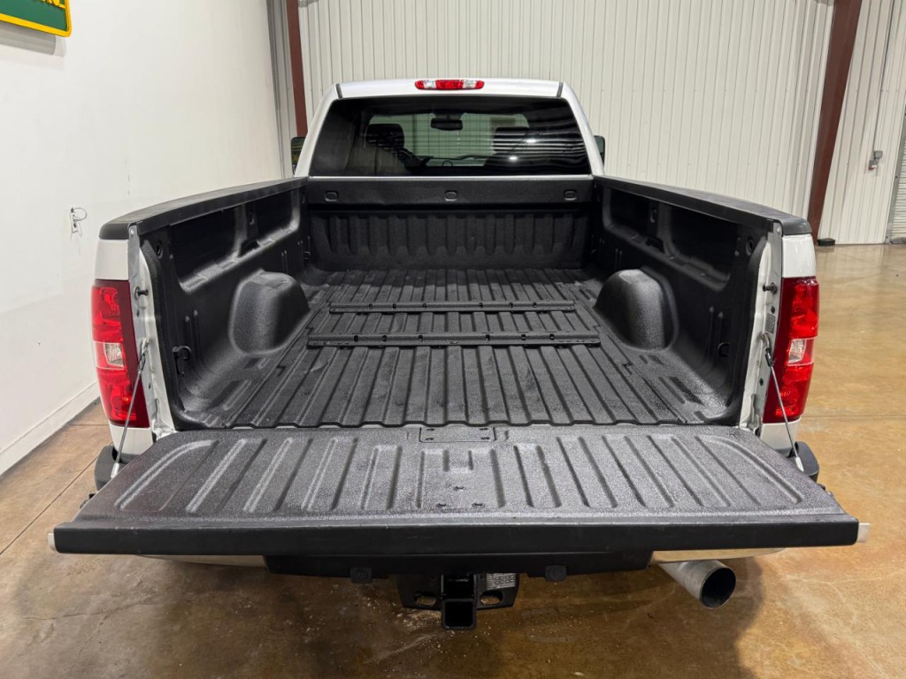 2011 Chevrolet Silverado 1500 Image 37