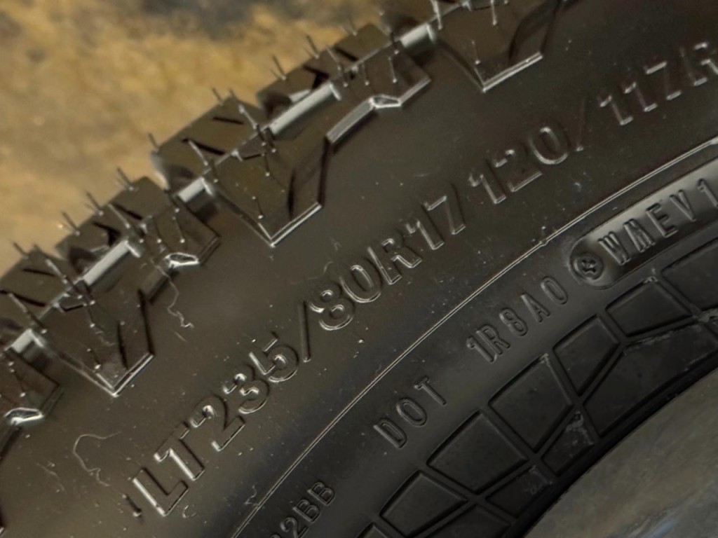 2011 Chevrolet Silverado 1500 Image 42