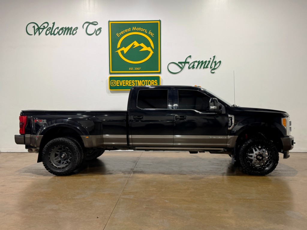 2017 Ford F-350 Image 2