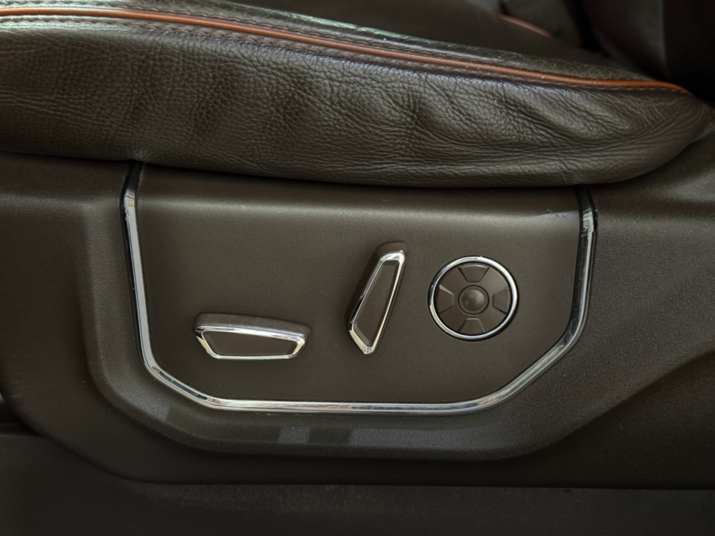 2017 Ford F-350 Image 9