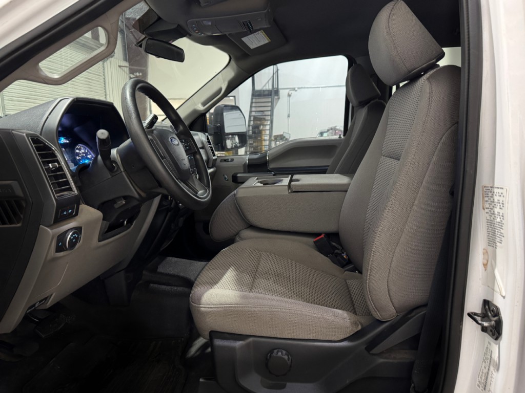 2021 Ford F-350 Image 6