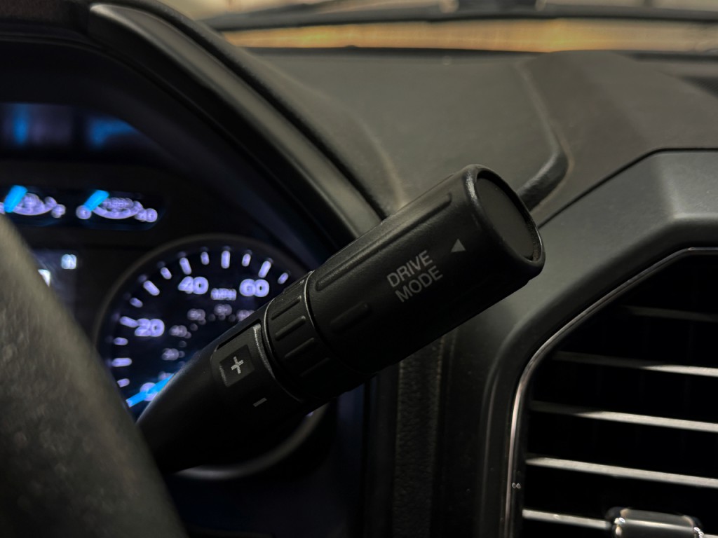 2021 Ford F-350 Image 8