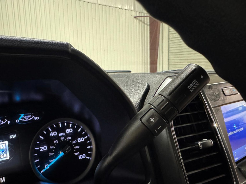 2021 Ford F-350 Image 29