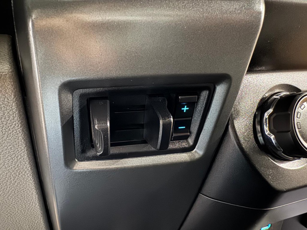 2021 Ford F-350 Image 30