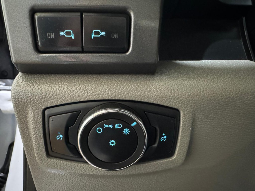 2021 Ford F-350 Image 32