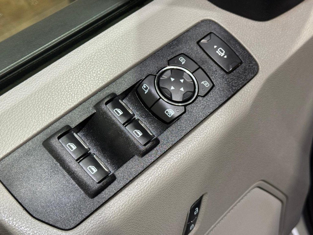 2021 Ford F-350 Image 34