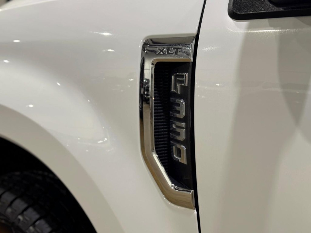2021 Ford F-350 Image 59