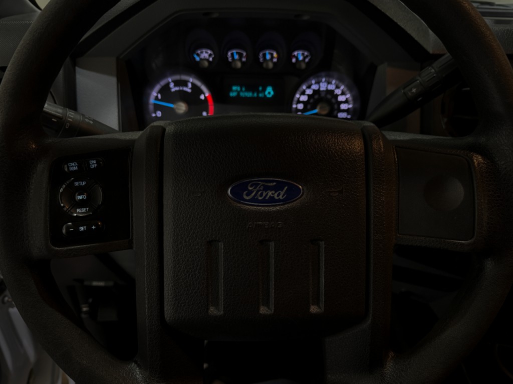 2015 Ford F-350 Image 10