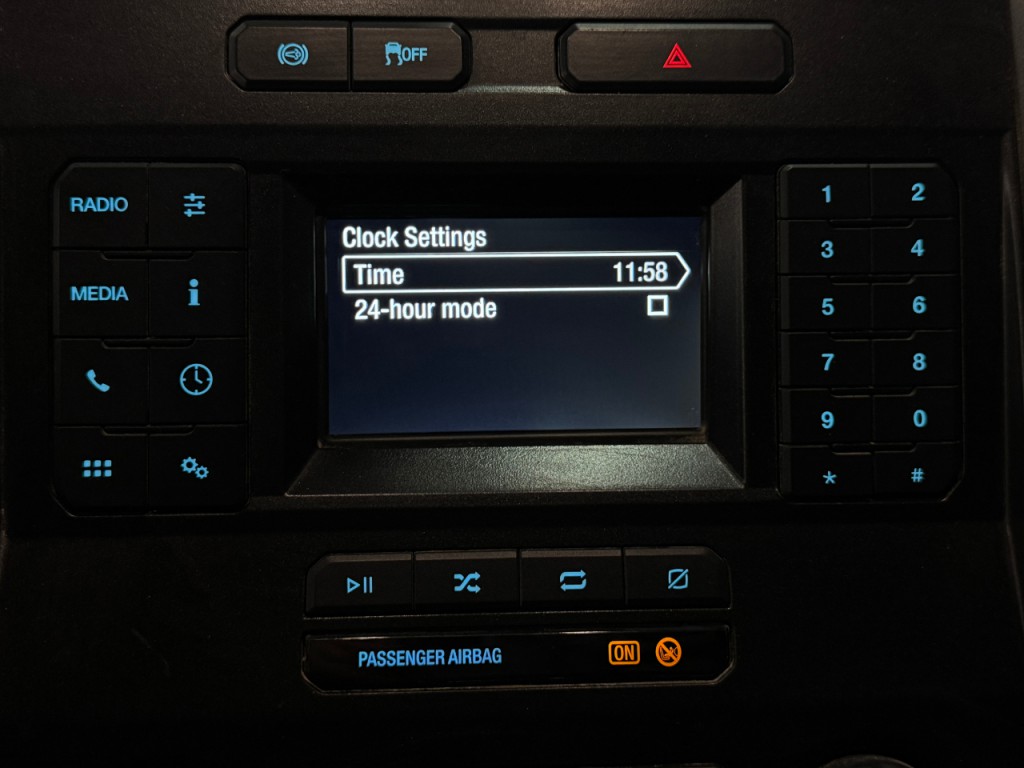 2022 Ford F-350 Image 13