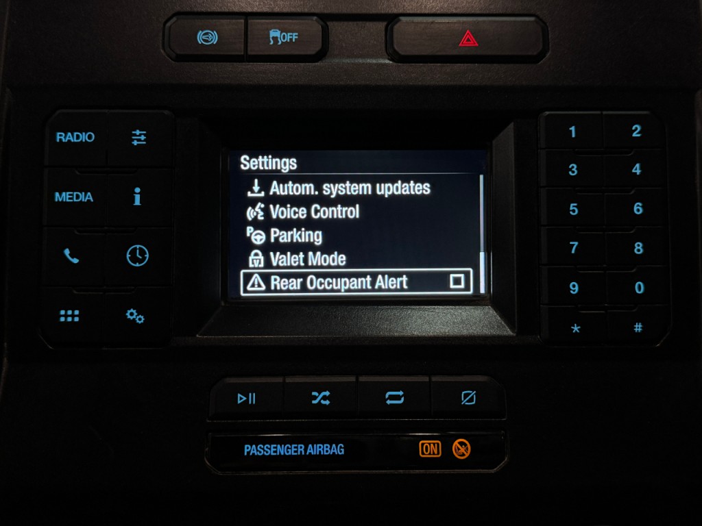 2022 Ford F-350 Image 16