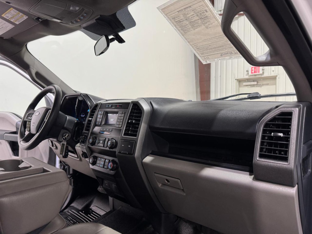 2022 Ford F-350 Image 11