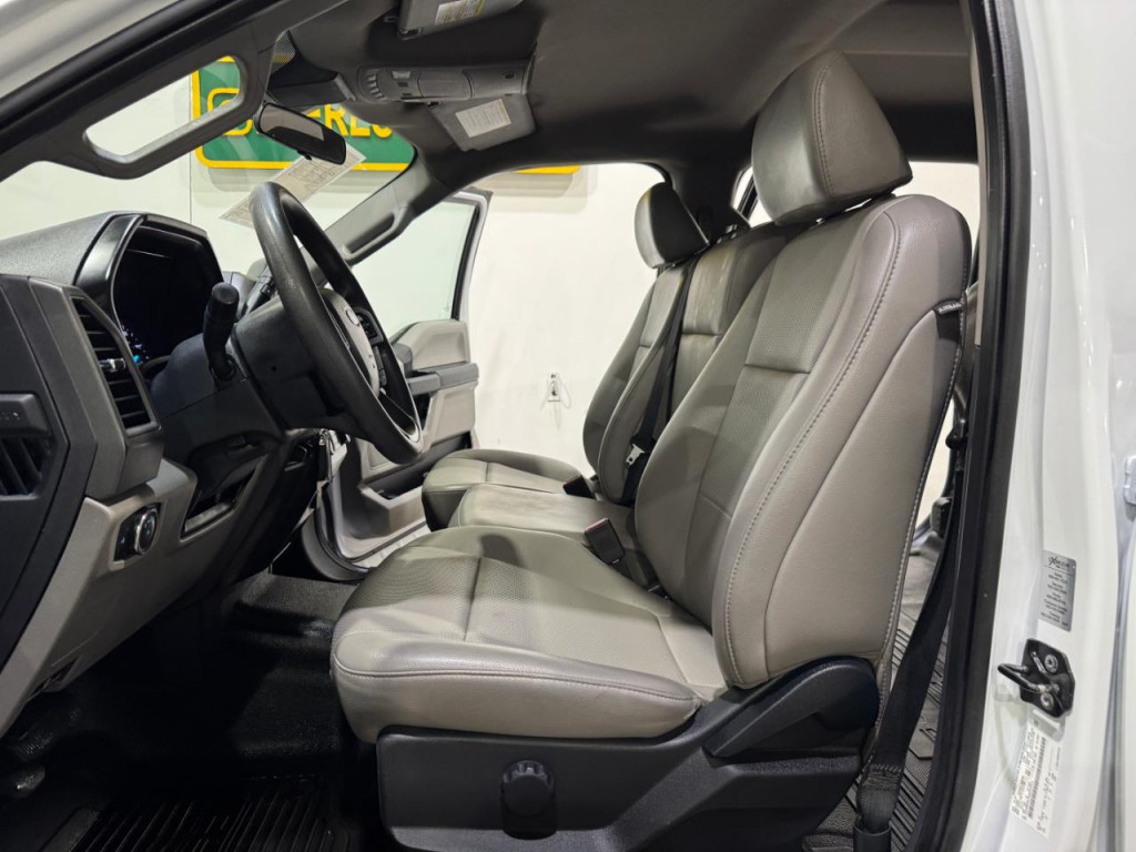 2022 Ford F-350 Image 13