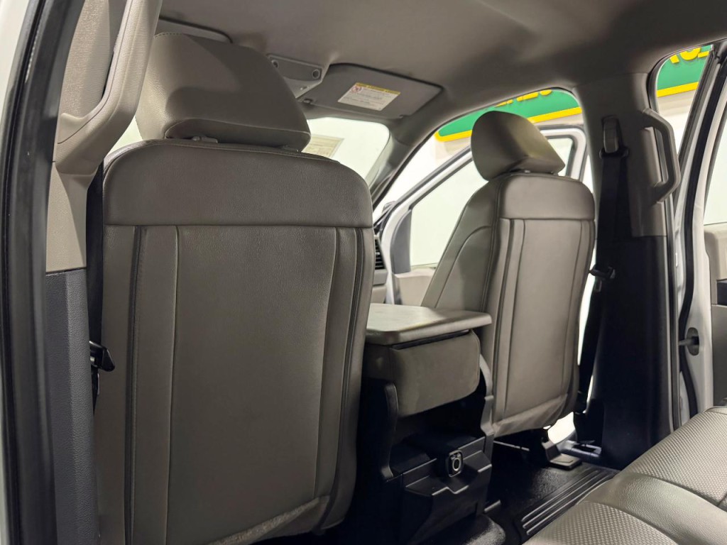 2022 Ford F-350 Image 18
