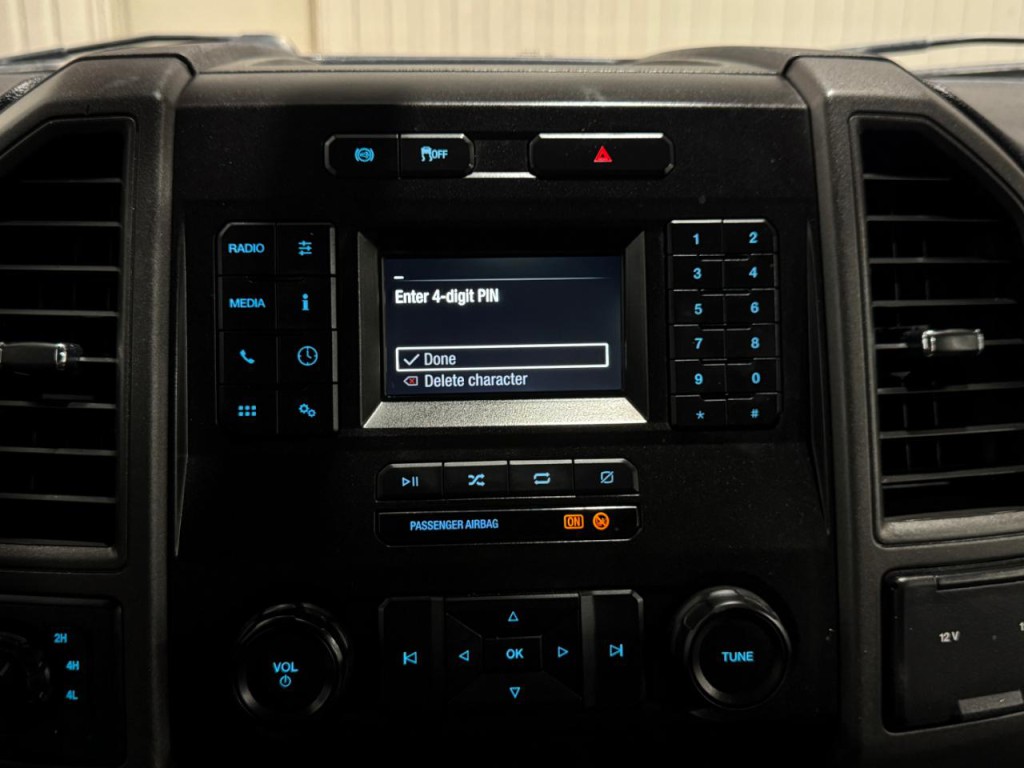 2022 Ford F-350 Image 40