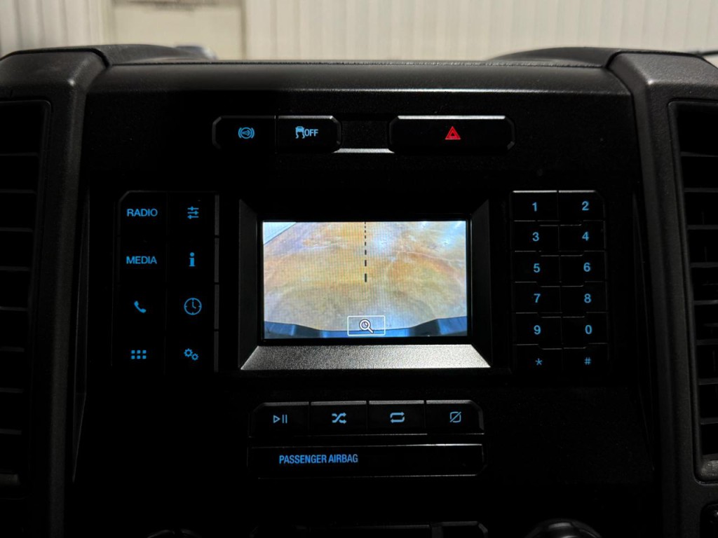 2022 Ford F-350 Image 43