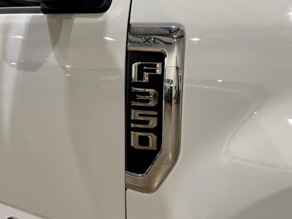 2022 Ford F-350 Image 46