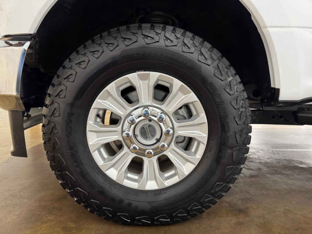 2022 Ford F-350 Image 54