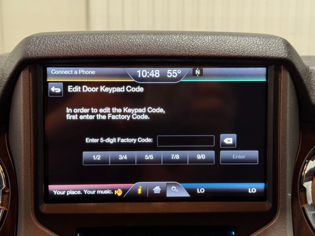 2015 Ford F-250 Image 16