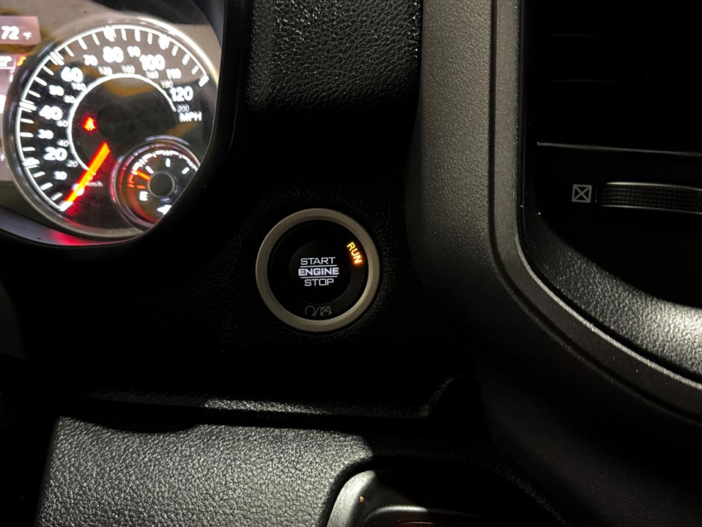 2022 RAM 2500 Image 27