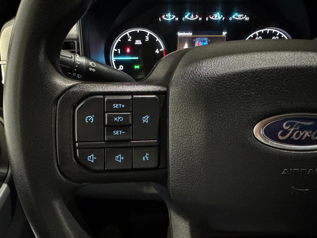 2023 Ford F-350 Image 23