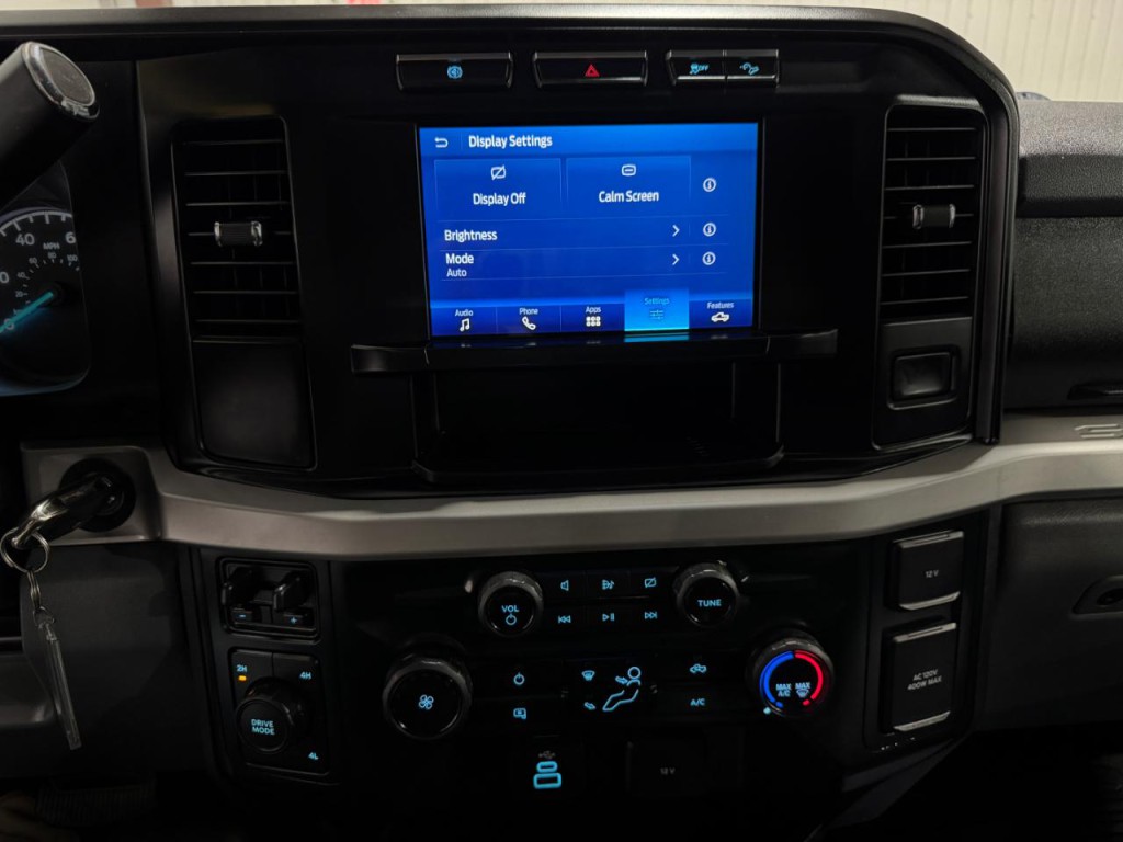 2023 Ford F-350 Image 26