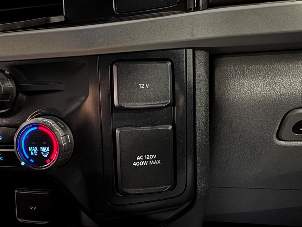 2023 Ford F-350 Image 28