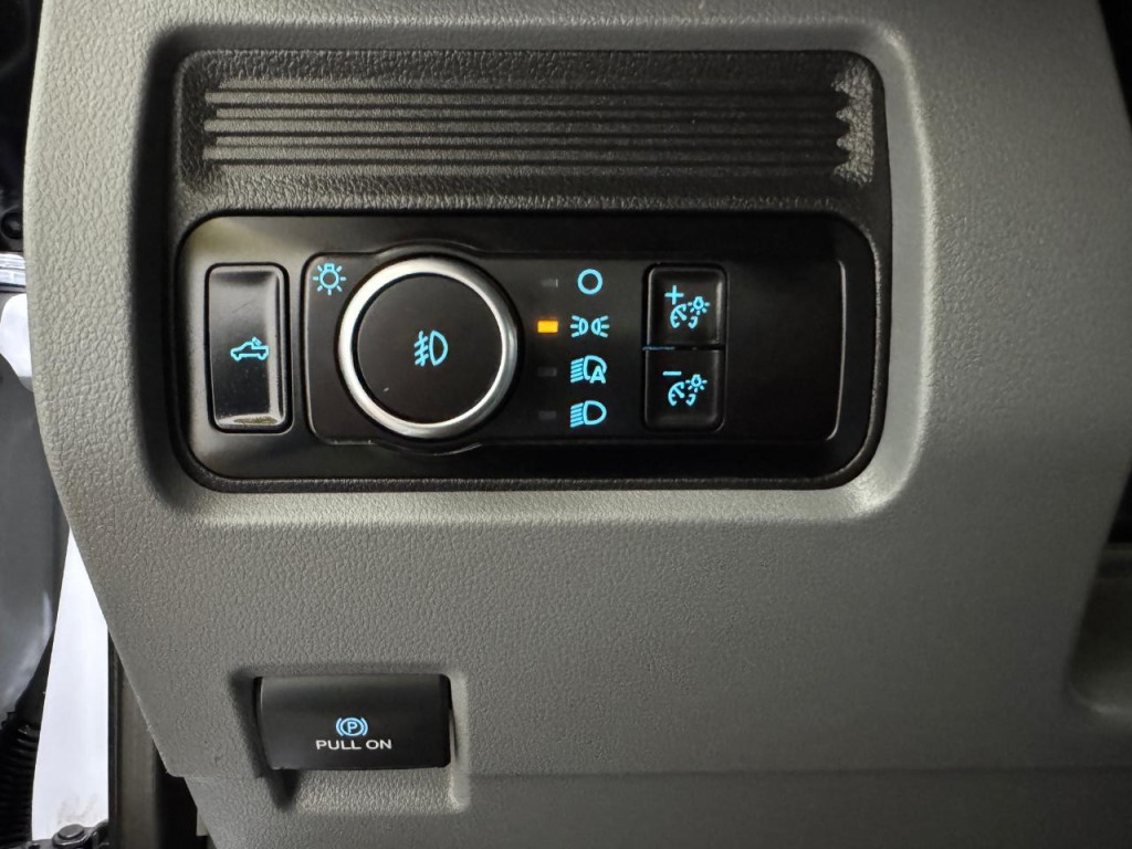 2023 Ford F-350 Image 29