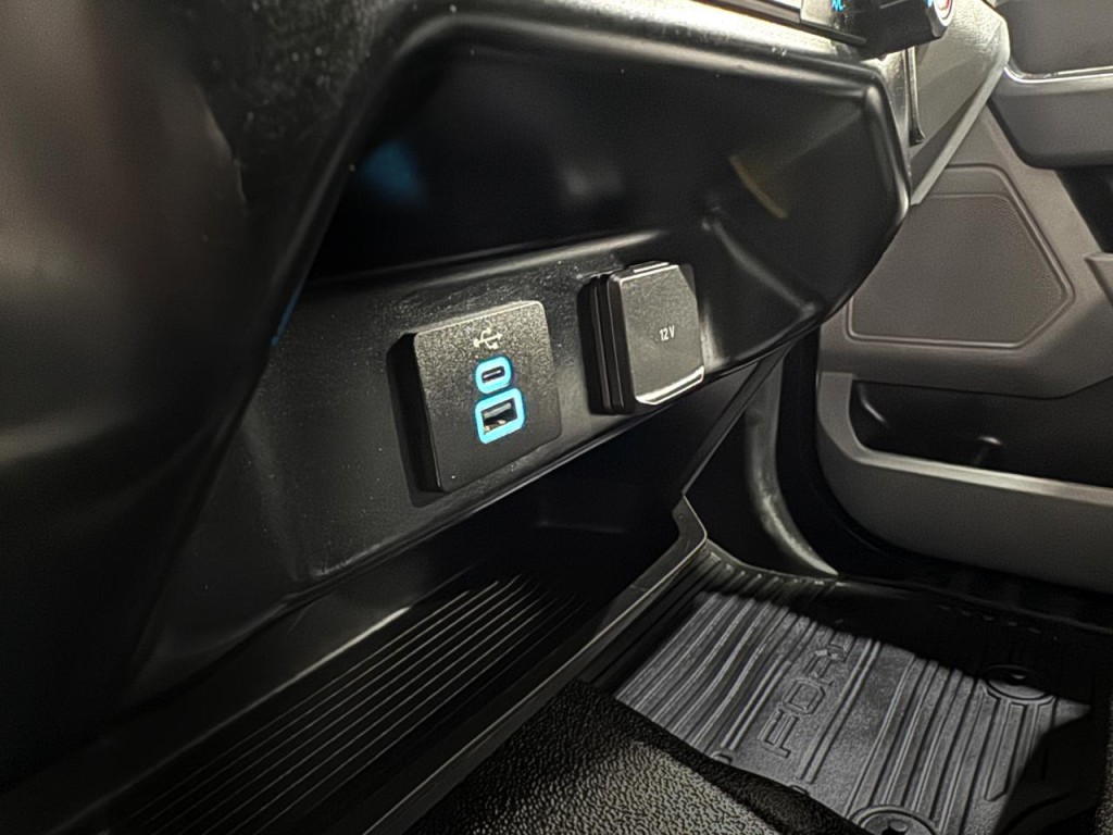 2023 Ford F-350 Image 32