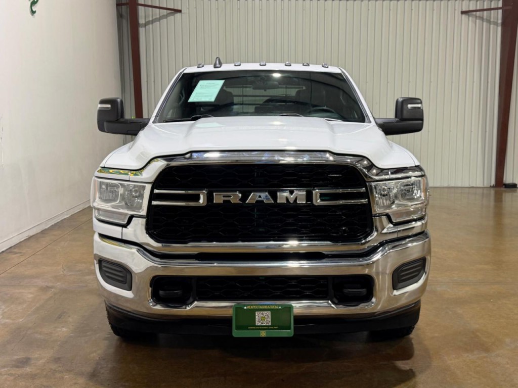 2024 RAM 3500 Image 2