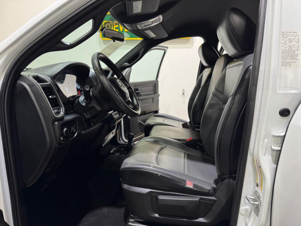 2024 RAM 3500 Image 13