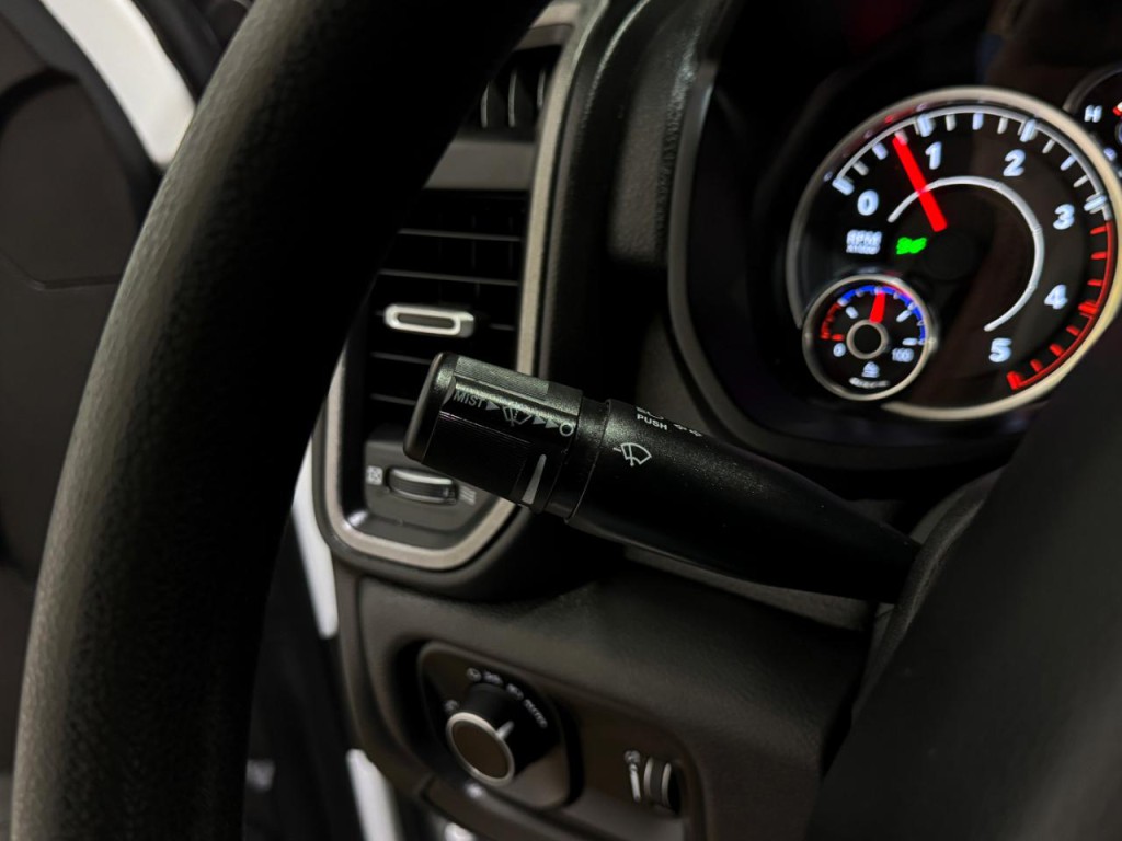 2024 RAM 3500 Image 25