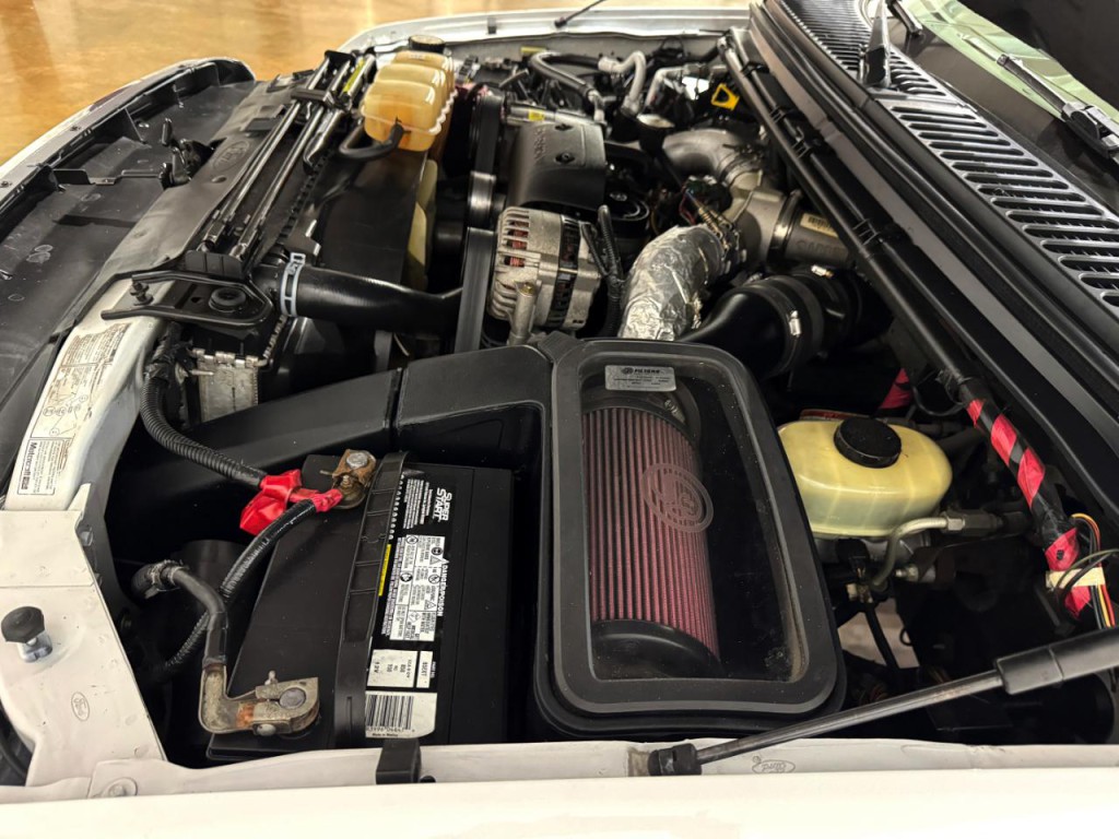 2002 Ford F-350 Image 33