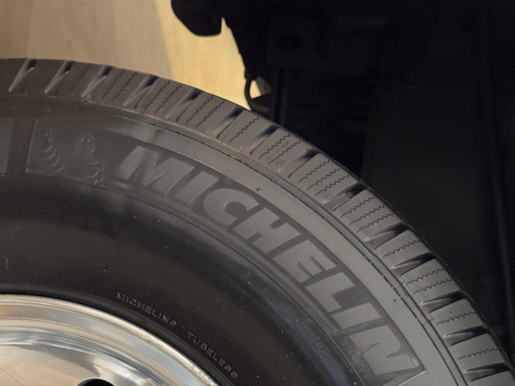 2002 Ford F-350 Image 37