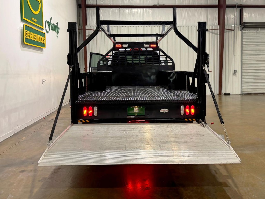 2022 Chevrolet Silverado 1500 Image 11