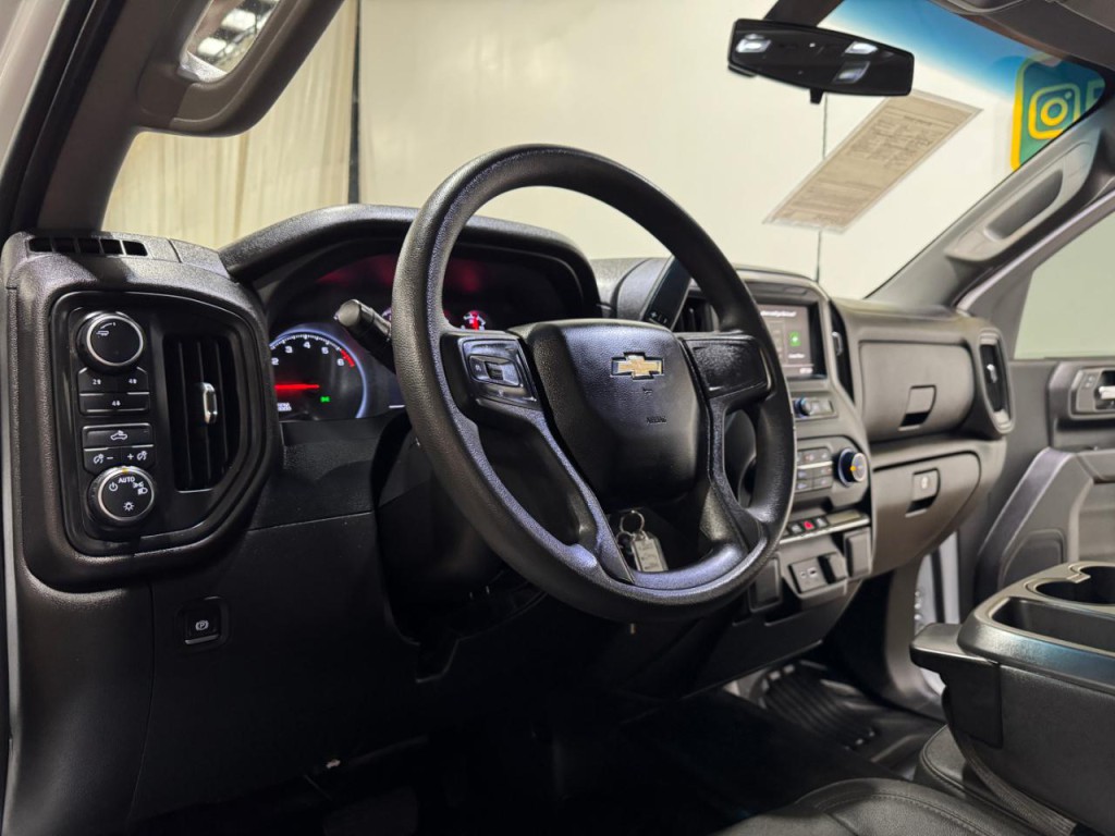 2023 Chevrolet Silverado 1500 Image 10