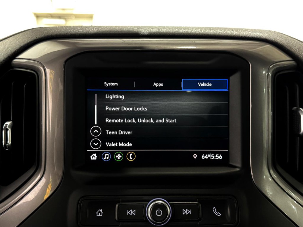 2022 Chevrolet Silverado 1500 Image 38