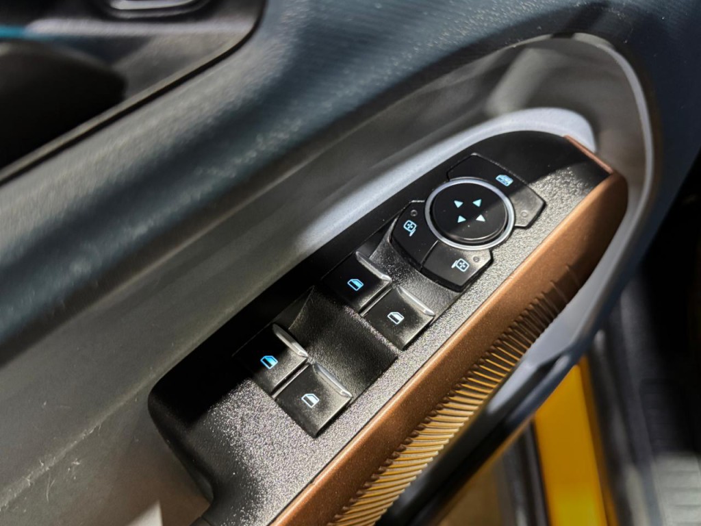 2022 Ford Maverick Image 27