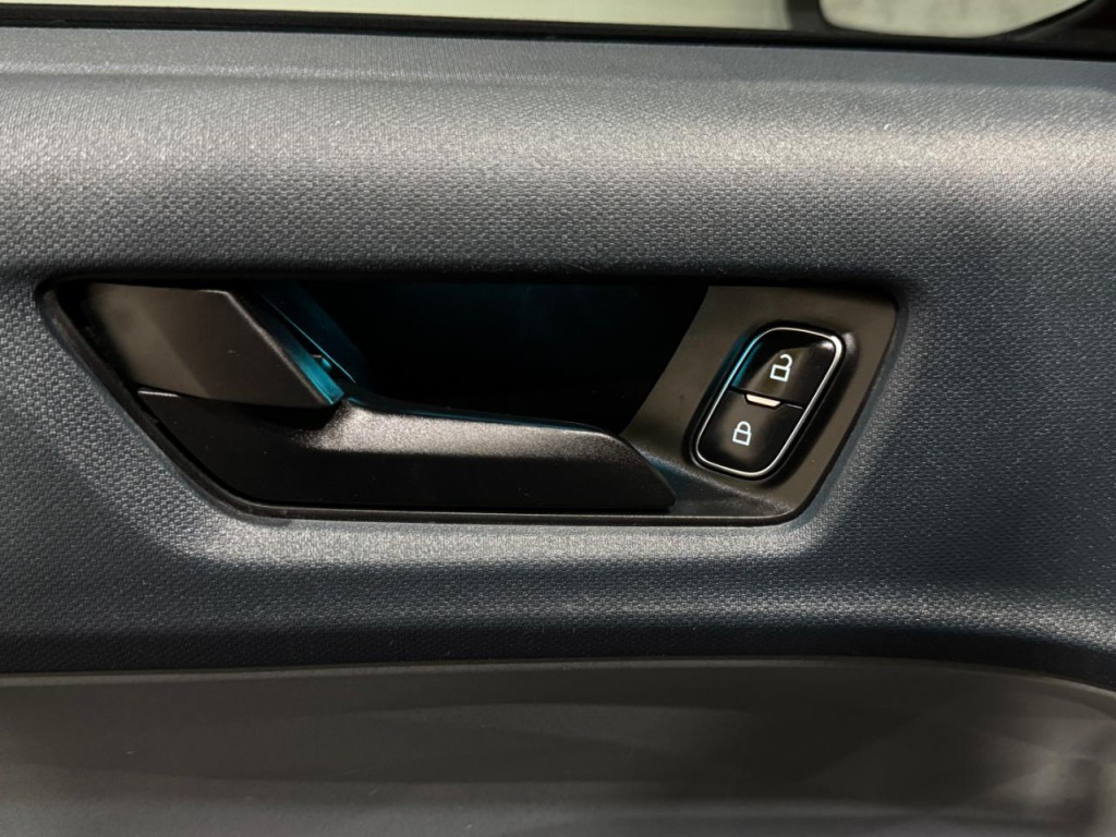 2022 Ford Maverick Image 28