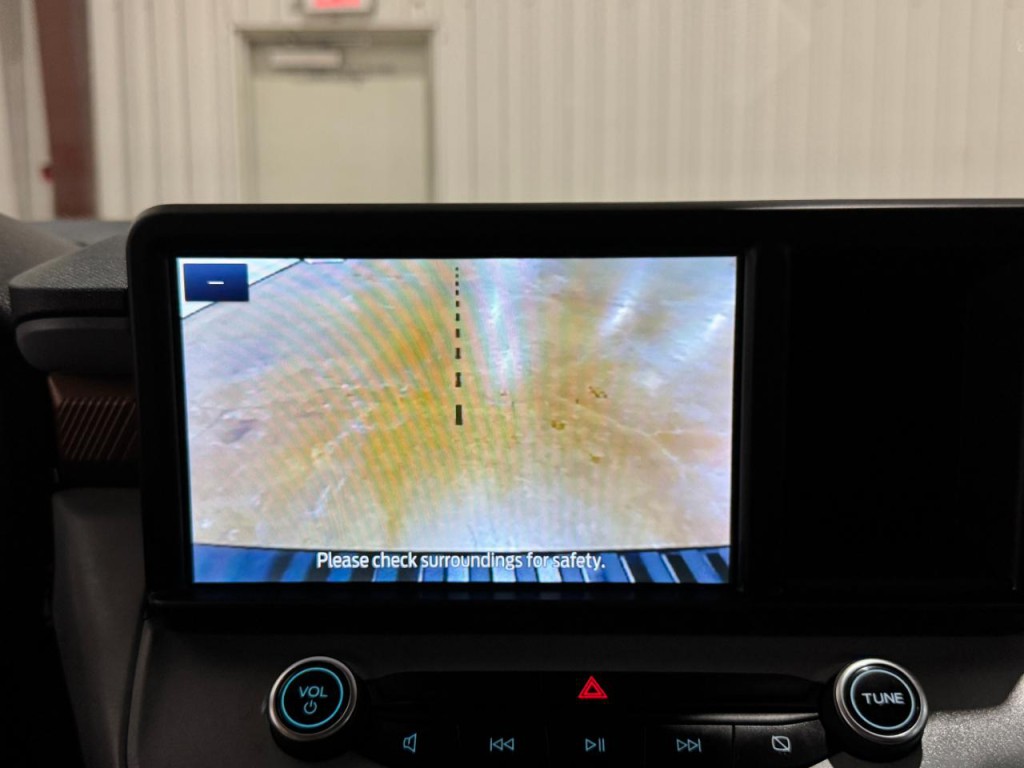 2022 Ford Maverick Image 47