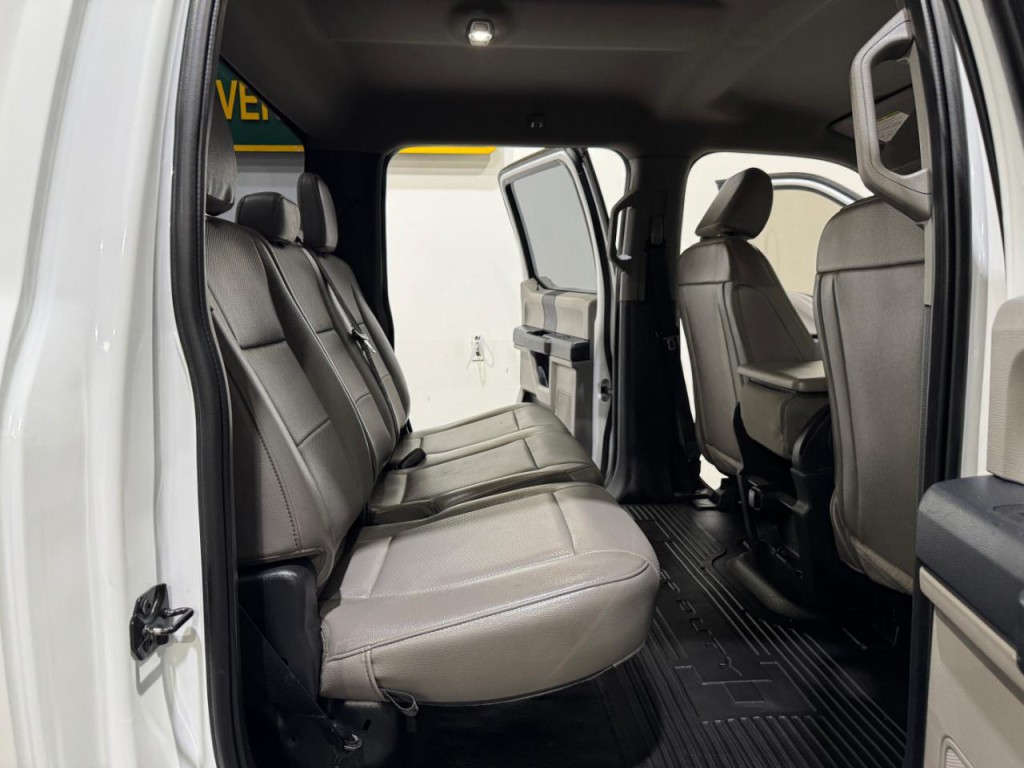 2022 Ford F-250 Image 14