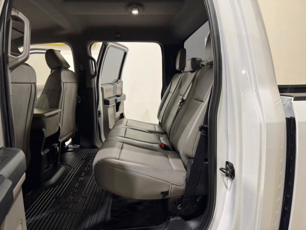 2022 Ford F-250 Image 15