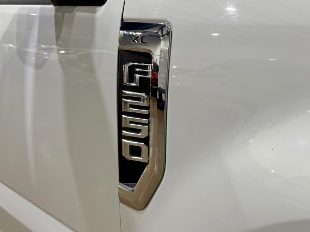 2022 Ford F-250 Image 44