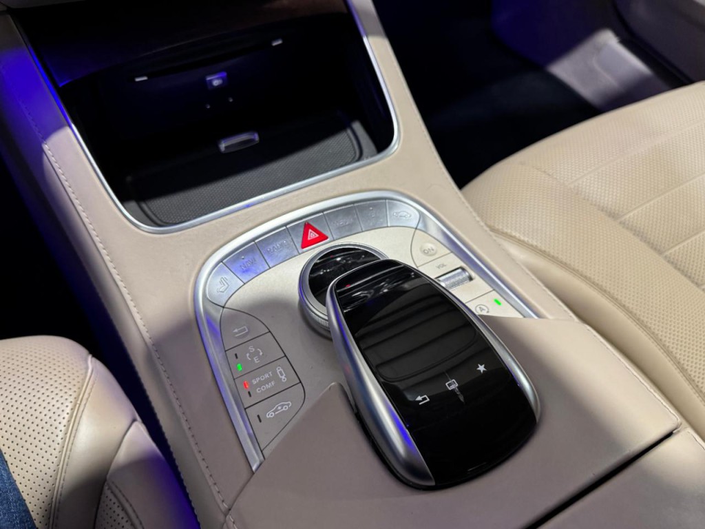 2015 Mercedes-Benz S-Class Image 23