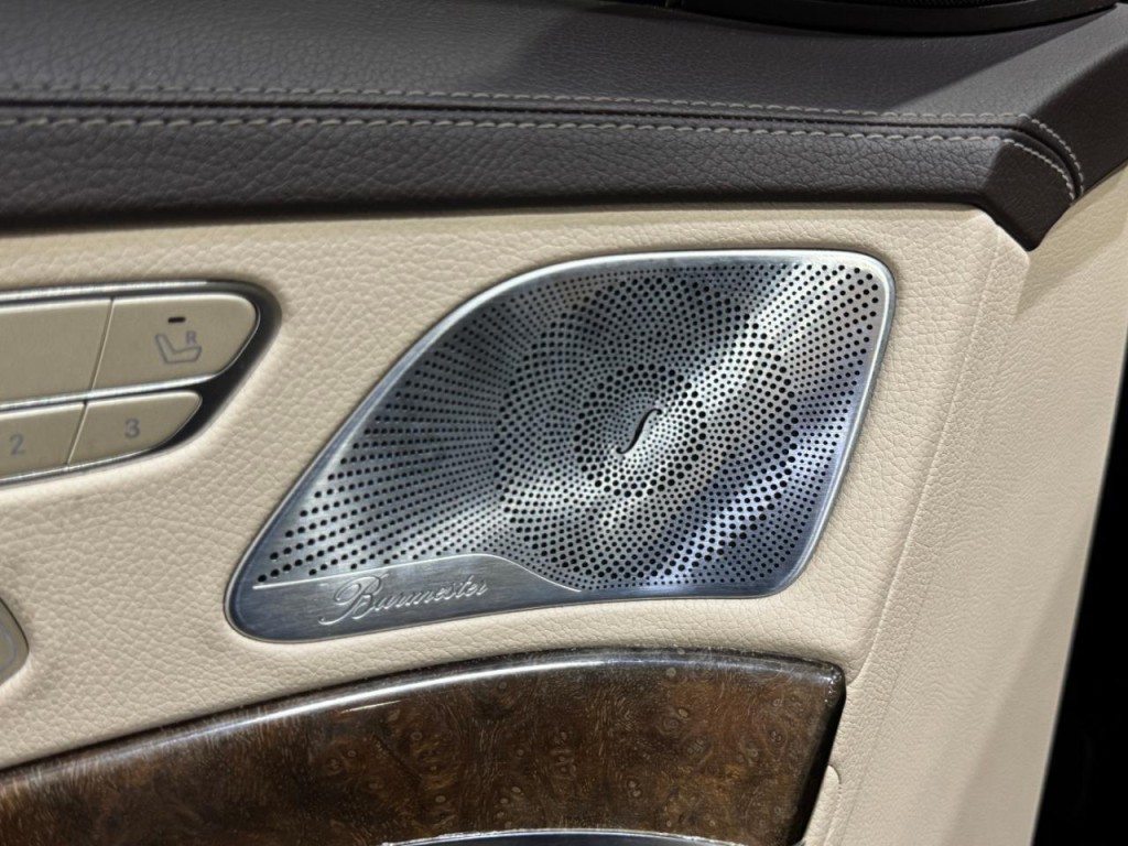 2015 Mercedes-Benz S-Class Image 28